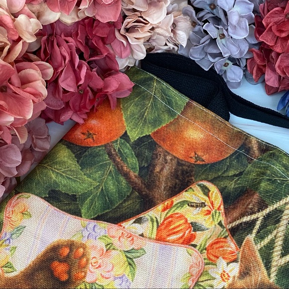 Eco-Friendly Sleeping Tabby Cat Folding Tote Bag - Picture 9 of 13